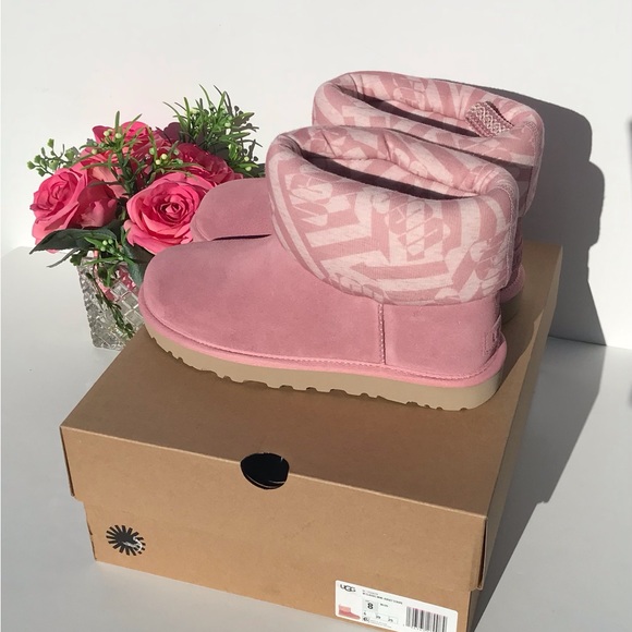 UGG Classic Mini Jersey Stripe Boot - Picture 7 of 8